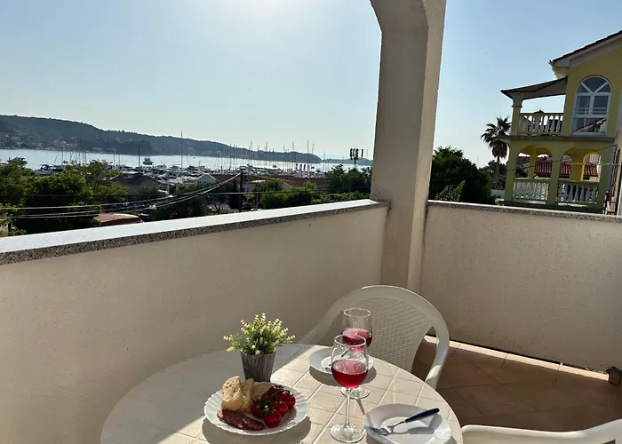 Pljesa Apartman *