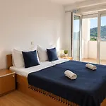Apartment Pljesa Apartments -Meerblick Mit Terrasse & Grill By Rentyourhome24 *