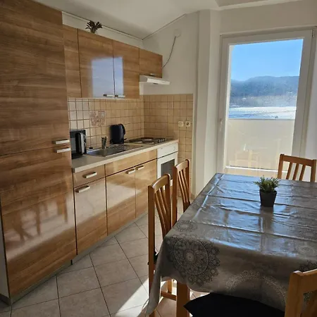 Apartment Pljesa Supetarska Draga
