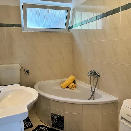 Pljesa Apartment Supetarska Draga