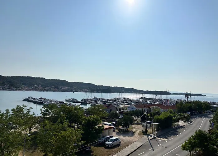 Apartament Pljesa