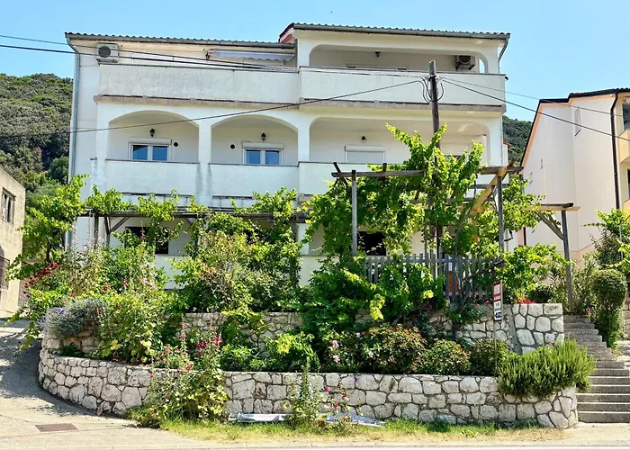 Apartament Pljesa *