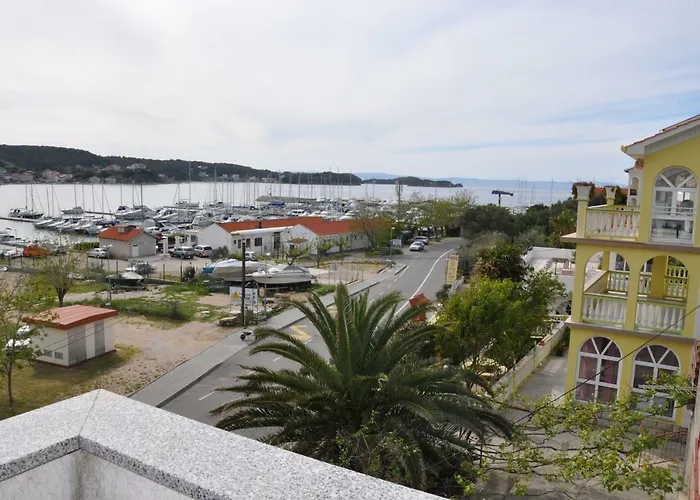 Pljesa Apartament Supetarska Draga
